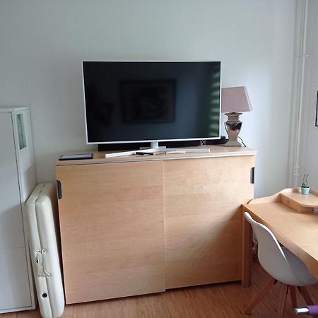 Ferienwohnung Fuer 1-3 Personen In Berlin, Naehe U Friedrichsfelde Esterno foto