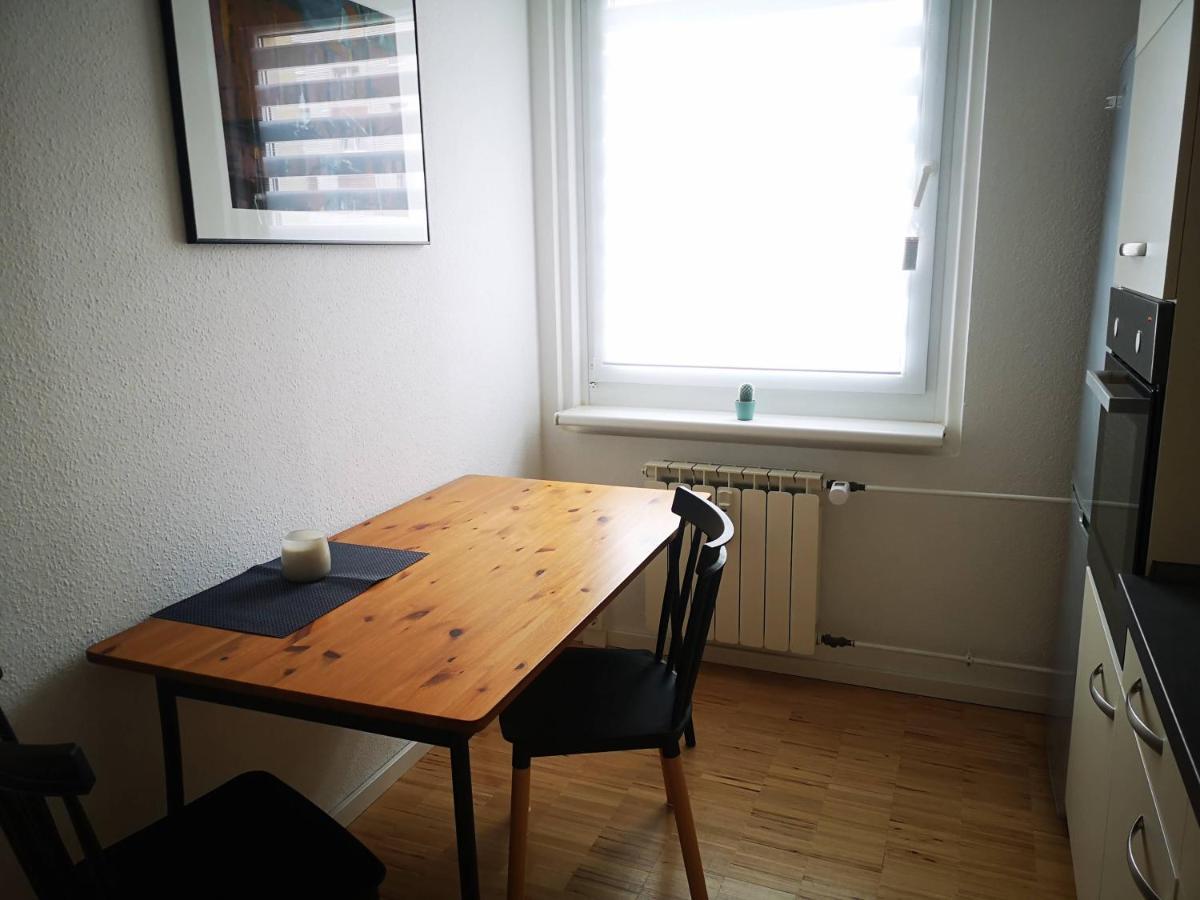 Ferienwohnung Fuer 1-3 Personen In Berlin, Naehe U Friedrichsfelde Esterno foto