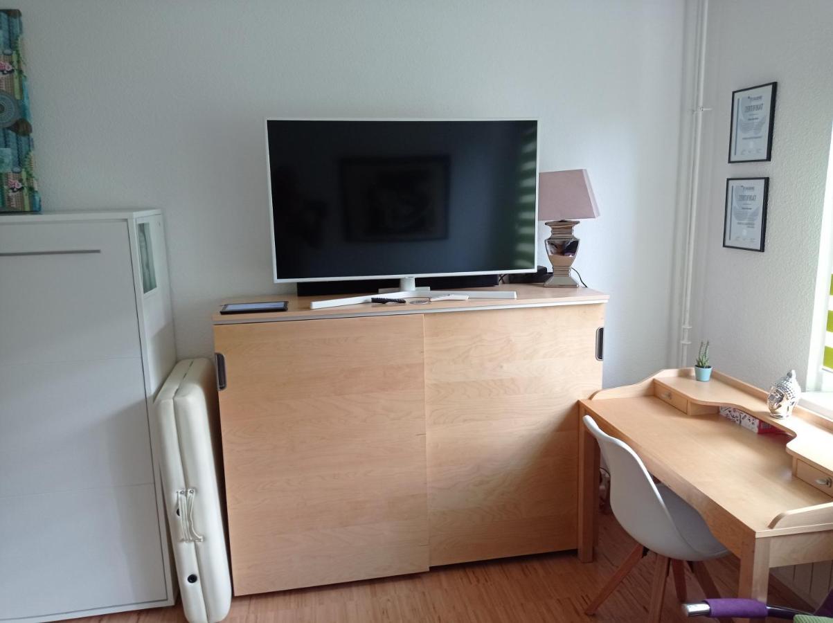 Ferienwohnung Fuer 1-3 Personen In Berlin, Naehe U Friedrichsfelde Esterno foto